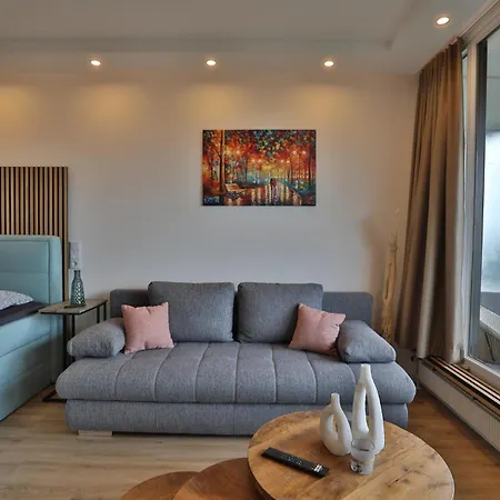 Apartment Strandkoje No 6 *